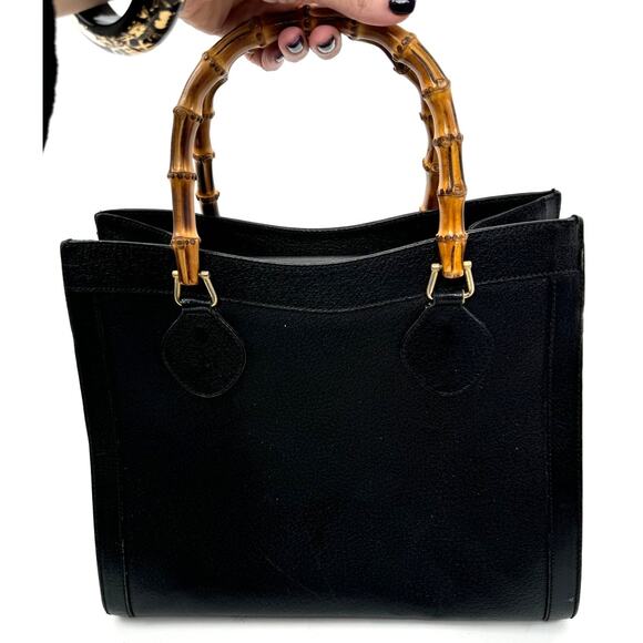 Gucci Black Leather Diana Structured body covered top snap w/bamboo handles - Picture 1 of 7